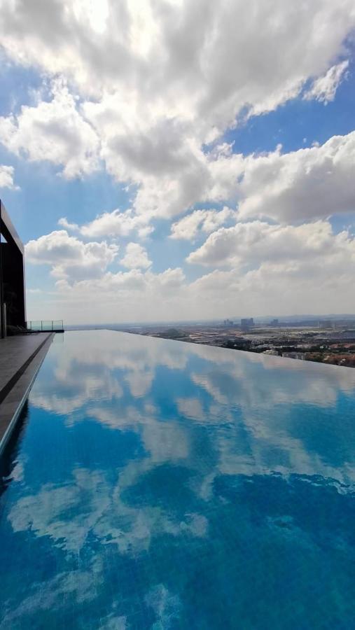 Hill10 Residence @Icity By Honeyhomestay 莎阿南 外观 照片
